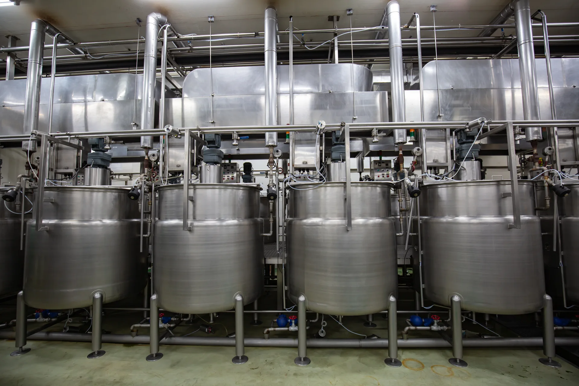 Tanques de leche refrigerados para industria láctea